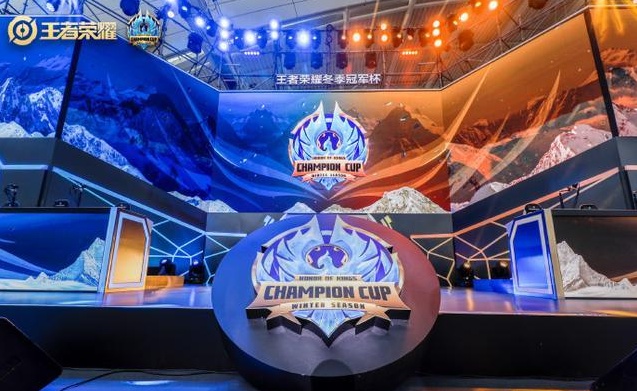  电竞模拟器普及，普通玩家也能体验职业赛场