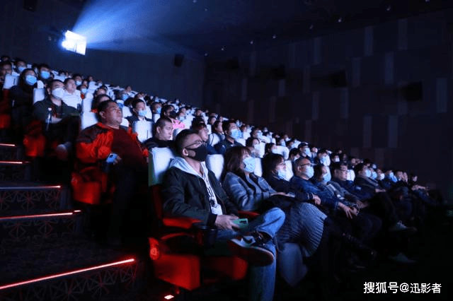  电竞纪录片火热播出，幕后故事感动万千观众  